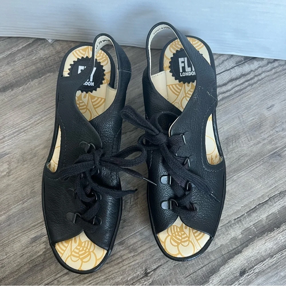 Fly London Ylva lace up black platform wedges size 39